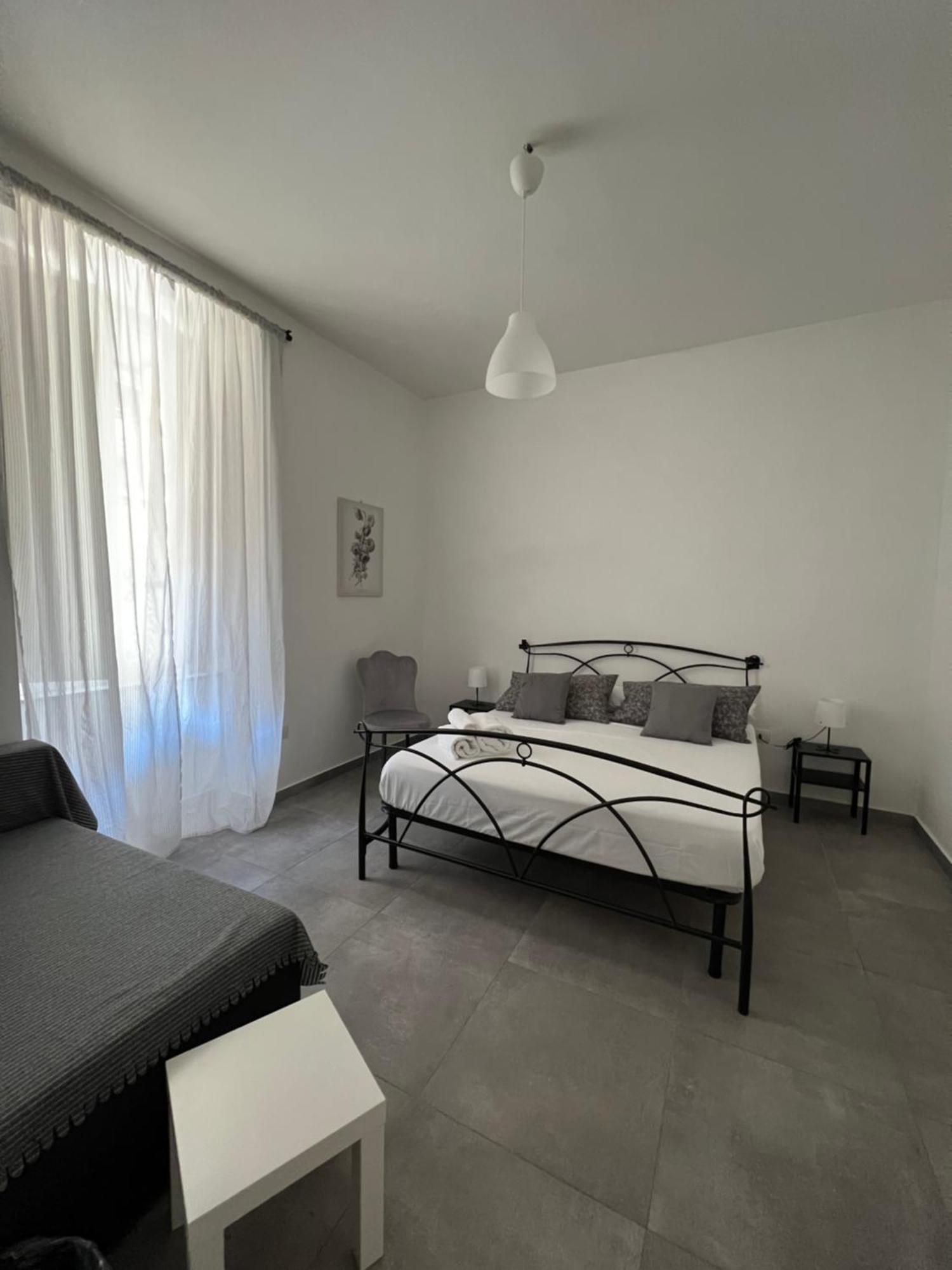 Casa Manfredi Bed & Breakfast Naples Luaran gambar